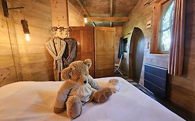 Au Refuge Des 3 Ours - Et Cabanes Essuiles-saint-rimault